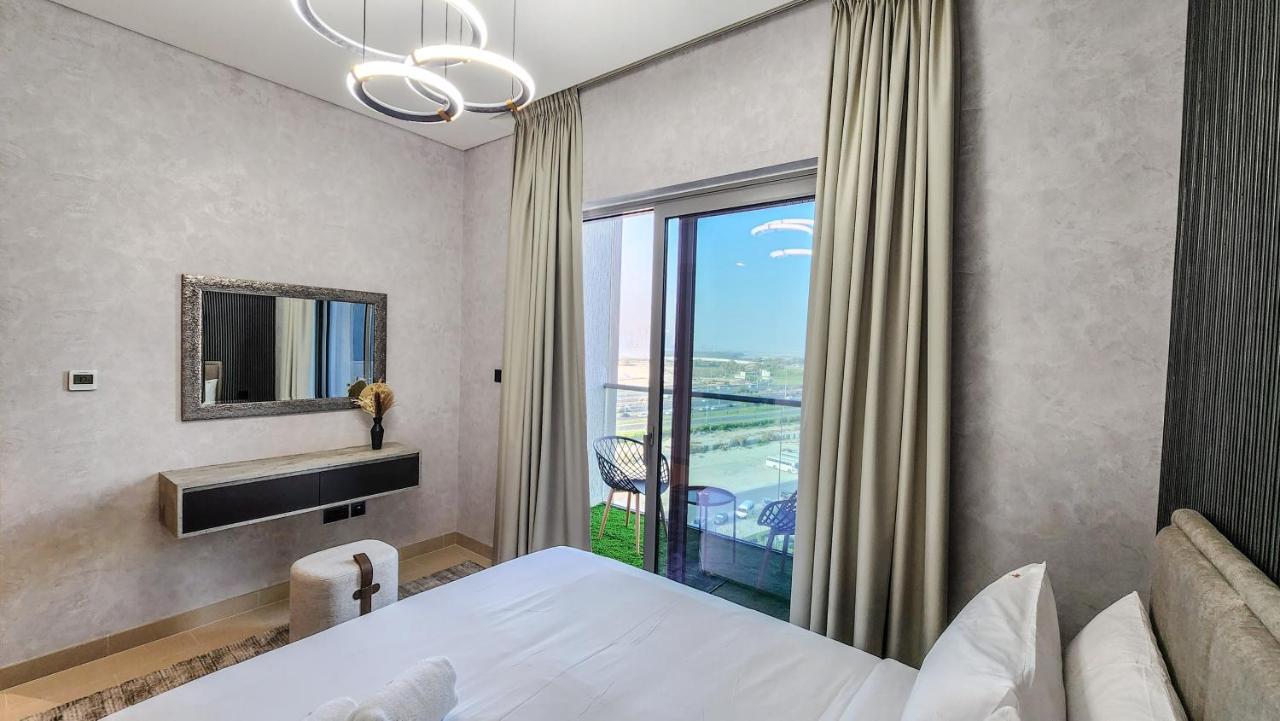 Stay By Latinem Luxury 2Br Holiday Home Cv B601 Near Burj Khalifa Dubai Exterior photo